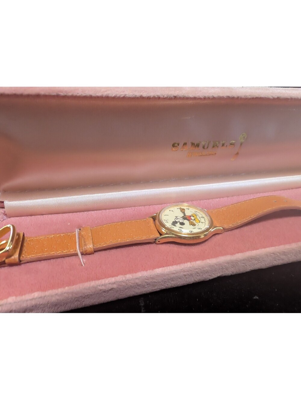 Vintage Lorus Mickey Mouse Wristwatch with Genuine Leather Strap